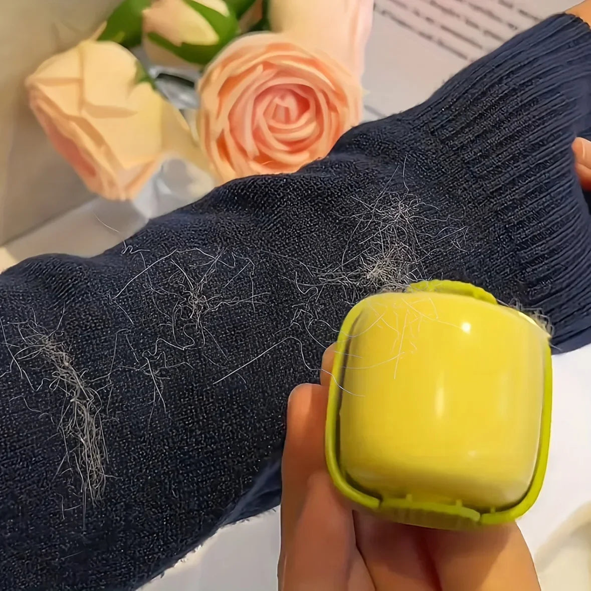 Reusable Lint Roller Pet Hair Remover – Washable Portable Cleaner for Clothes, Furniture, Sofa & Bed