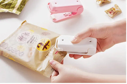 Mini Heat Bag Sealer – Portable Thermal Plastic Food Bag Closure, Food Packaging Sealing Machine