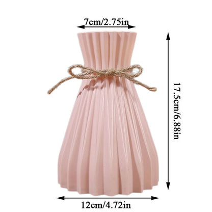 Creative Origami-Style Pleated Plastic Vase – Modern Folded Design for Dry Flowers