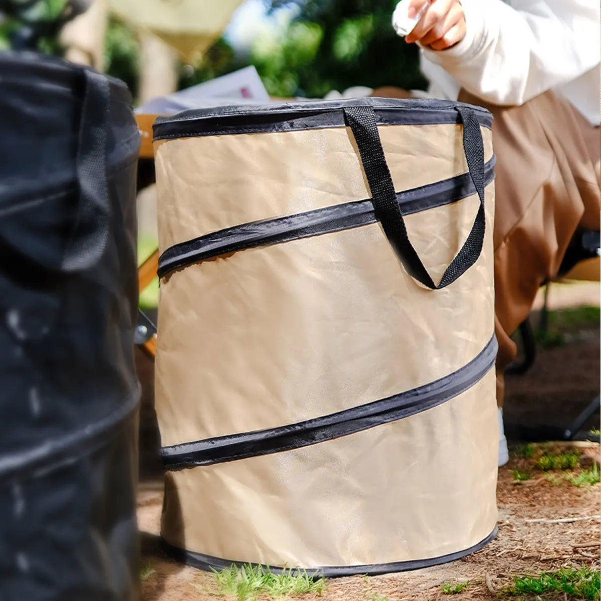 1pc Pop-Up Portable Trash Can – Folding Camping, Garden, Outdoor Garbage & Leaf Bag