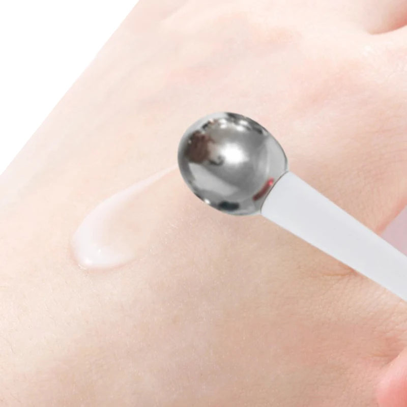 Eye Roller Applicator for Anti-Wrinkle Care