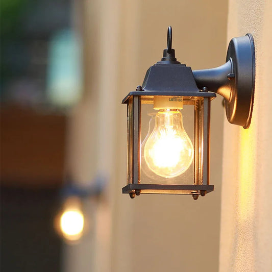 Retro Waterproof Outdoor Wall Light for Garden